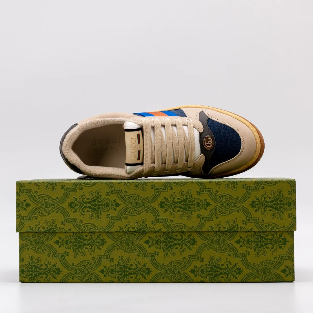 Factory price 580 [Higher version] GUCCI casual sports distressed small dirty shoes, polished cowhide fabric, hand-made distressed effect!  Original terry cloth, delicate, soft, comfortable and breathable. Privately molded steel-stamped two-color original TPU outsole (lower layer is wider, upper layer is narrower) to differentiate the wrong version of the outsole in the market. Fabric, material, outsole, detail comparison SIZE: 34-41, 38-45 regular size (women's 34, 41, men's 38, 45 customized, non-returnable and non-exchangeable) (women's colors and men's models need to be customized)